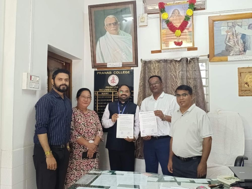 Officials of Pranab College and NISM during the singing of the LoU in Dimapur on September 10.
